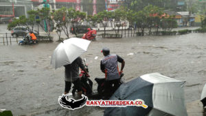 banjir-parah-di-bandung-kerugian-capai-16-miliar