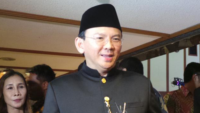 Ahok Menyarankan Menonton Film Rudy Habibie