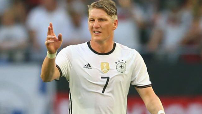 berakhir sudah penantian 5 tahun schweinsteiger