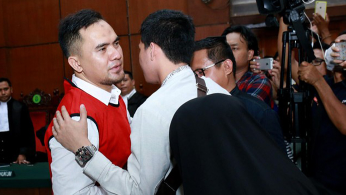 saipul jamil menanti di periksa kpk