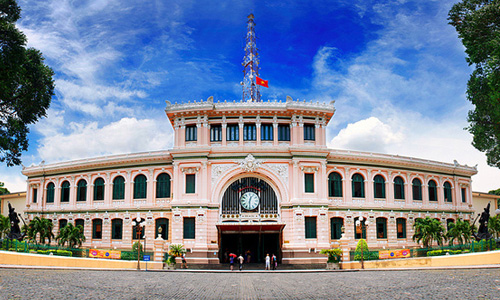 Nikmati liburan 2 hari Ke Ho Chi Minh bersama keluarga