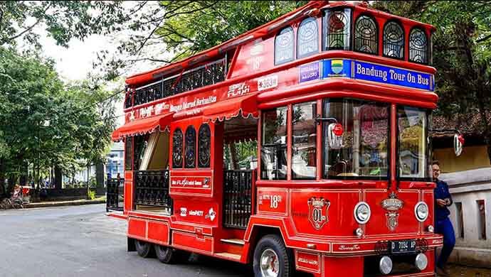 Bus Bandros Di Minati Wisatawan Bandung