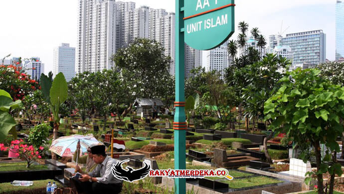 Dalam Sehari Ahok Dapat Laporan 80 Unit Makam Fiktif