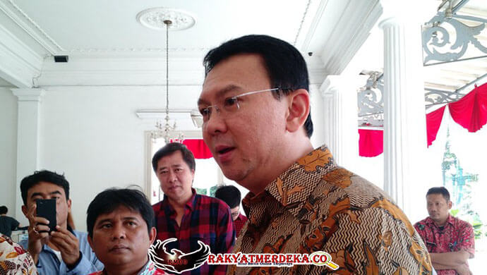 Ahok " Saya Bukan membandingkan Antara Jakata Dengan Surabaya