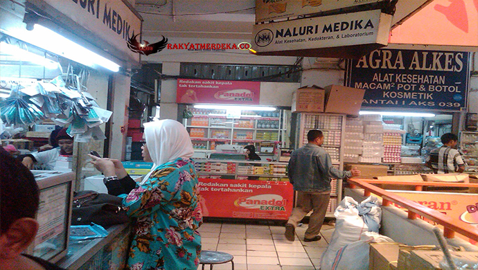 Aneka Komentar Pembeli Tentang Obat Kadarluarsa Di Pasar Pramuka