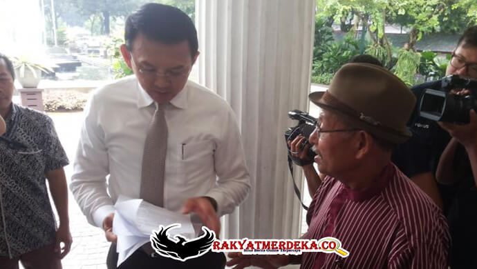 kisah-awal-mula-ahok-melayani-aduan-warga-di-balai-kota