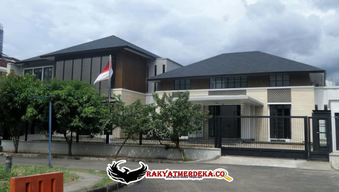 sby-mendapatkan-hadiah-rumah-baru-dari-negara