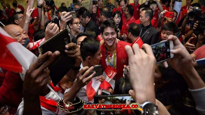 Joseph Schooling Membantah Bahwa Dirinya Telah Melecehkan Malaysia