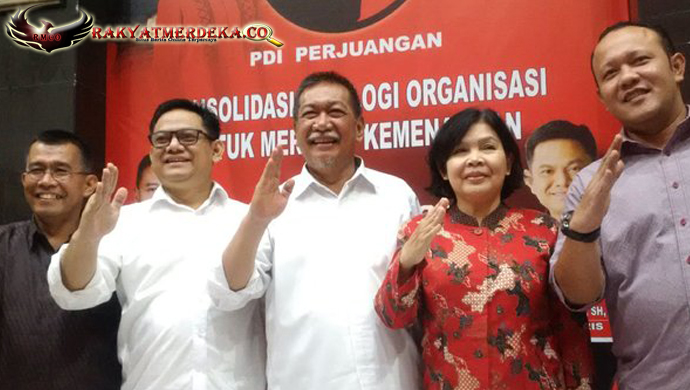 PDIP Tutup Kans Dukung Deddy Mizwar Maju di Pilgub Jabar