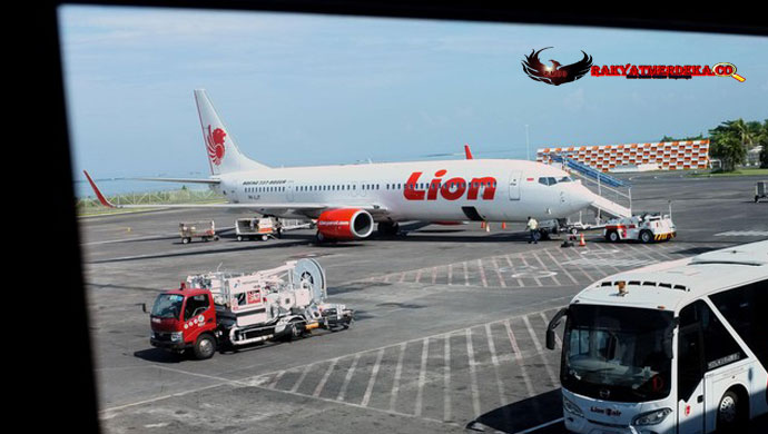 cabin-pressure-lion-air-tujuan-jambi-mendarat-darurat