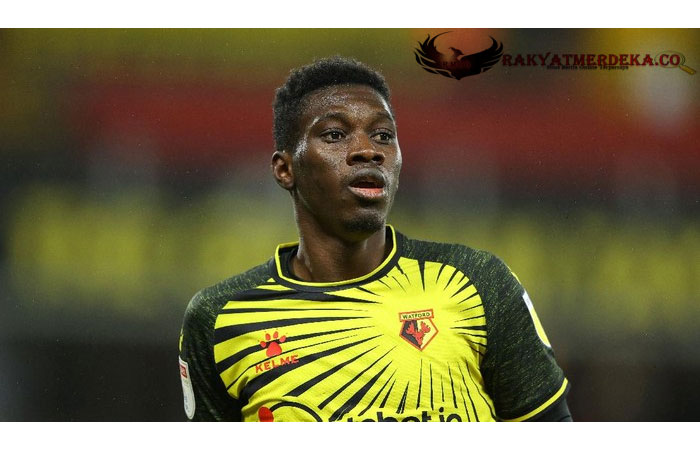 Cerita MU Nyaris Banget Rekrut Winger Watford