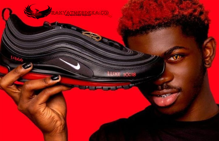 Nike Gugat "Sepatu Setan" yang Mengandung Setetes Darah Manusia